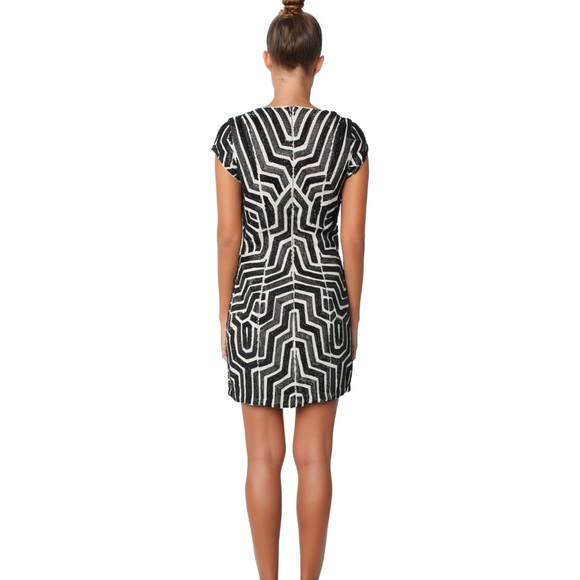 Parker Sequin Cocktail Party Dress, Nude with Black beading, Size 2 - Picture 5 of 9